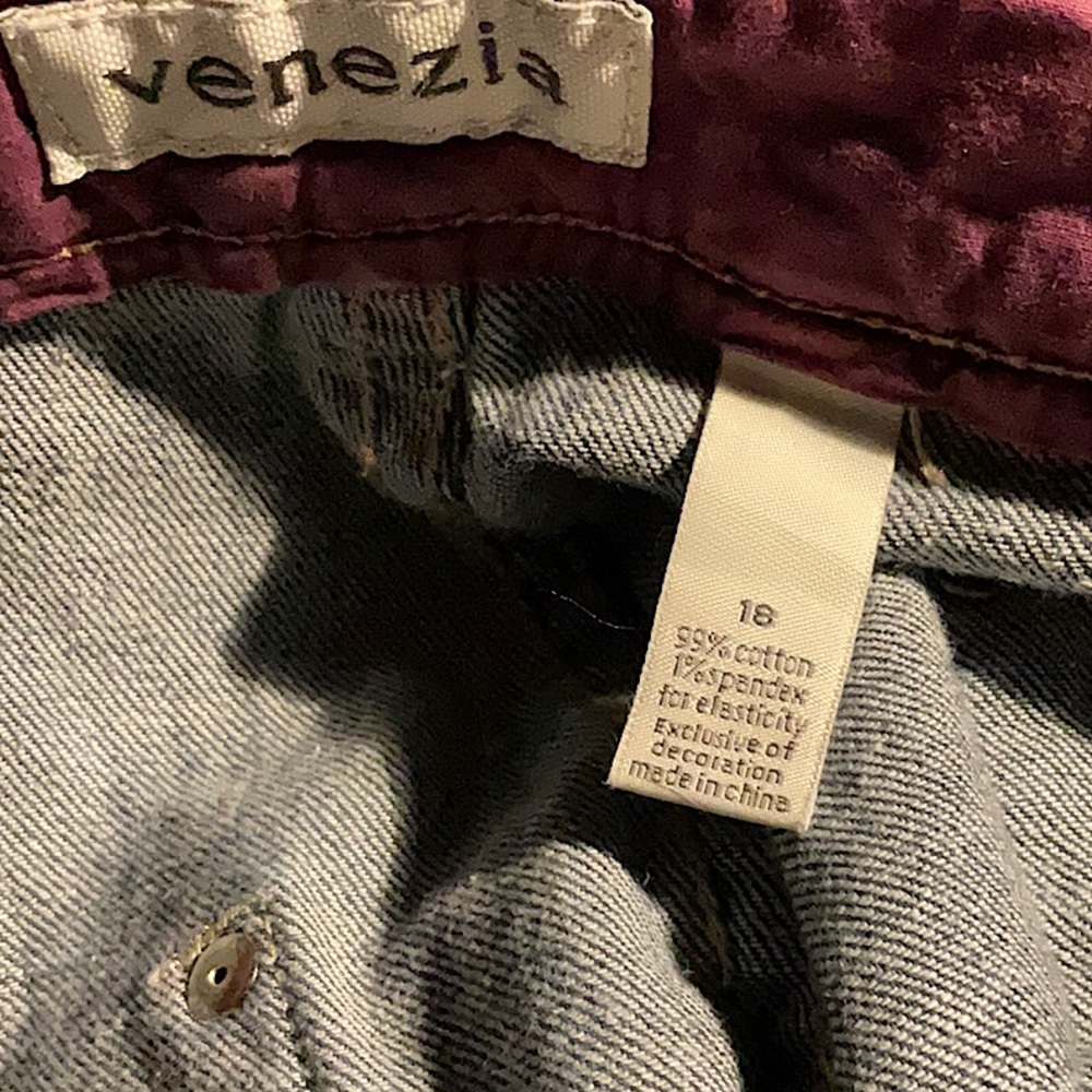 Venezia Distressed Embroidered Cotton Blend Blue Jeans Size 18 - Picture 7 of 10